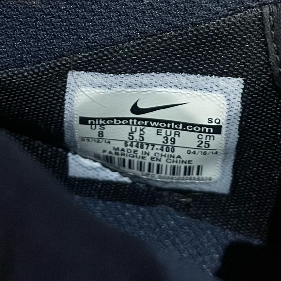 NIKE Womens Dunks SIZE: 8 - Picture 2 of 7